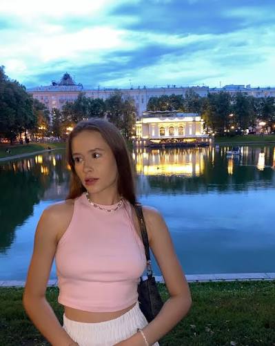 Анна К.